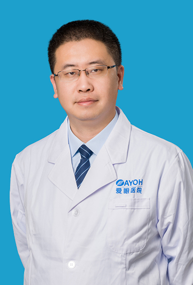 蒋磊——眼底病科